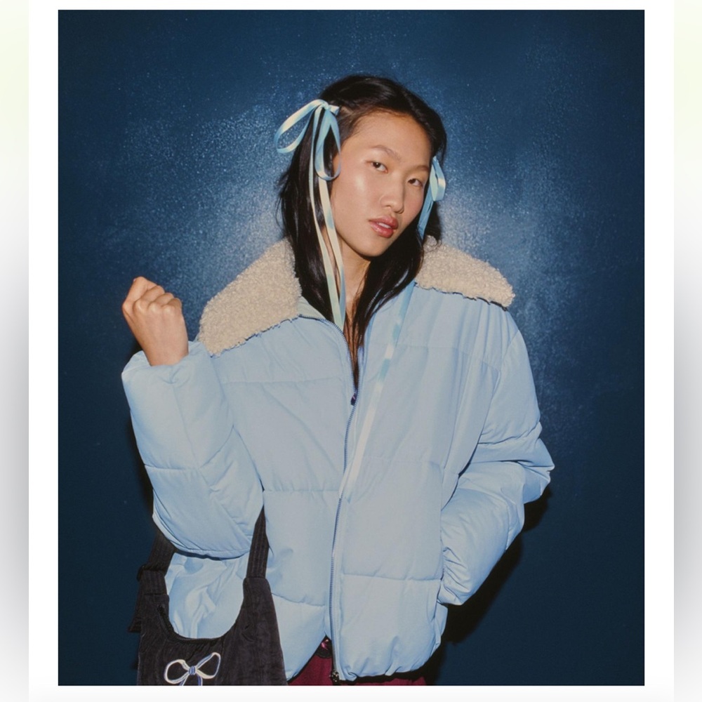 Urban outfitters blue puffy jacket